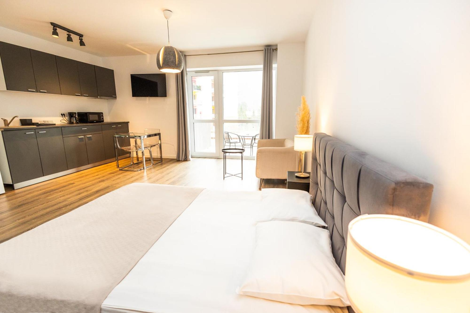 Walter With Balcony And Private Parking * Sinaia